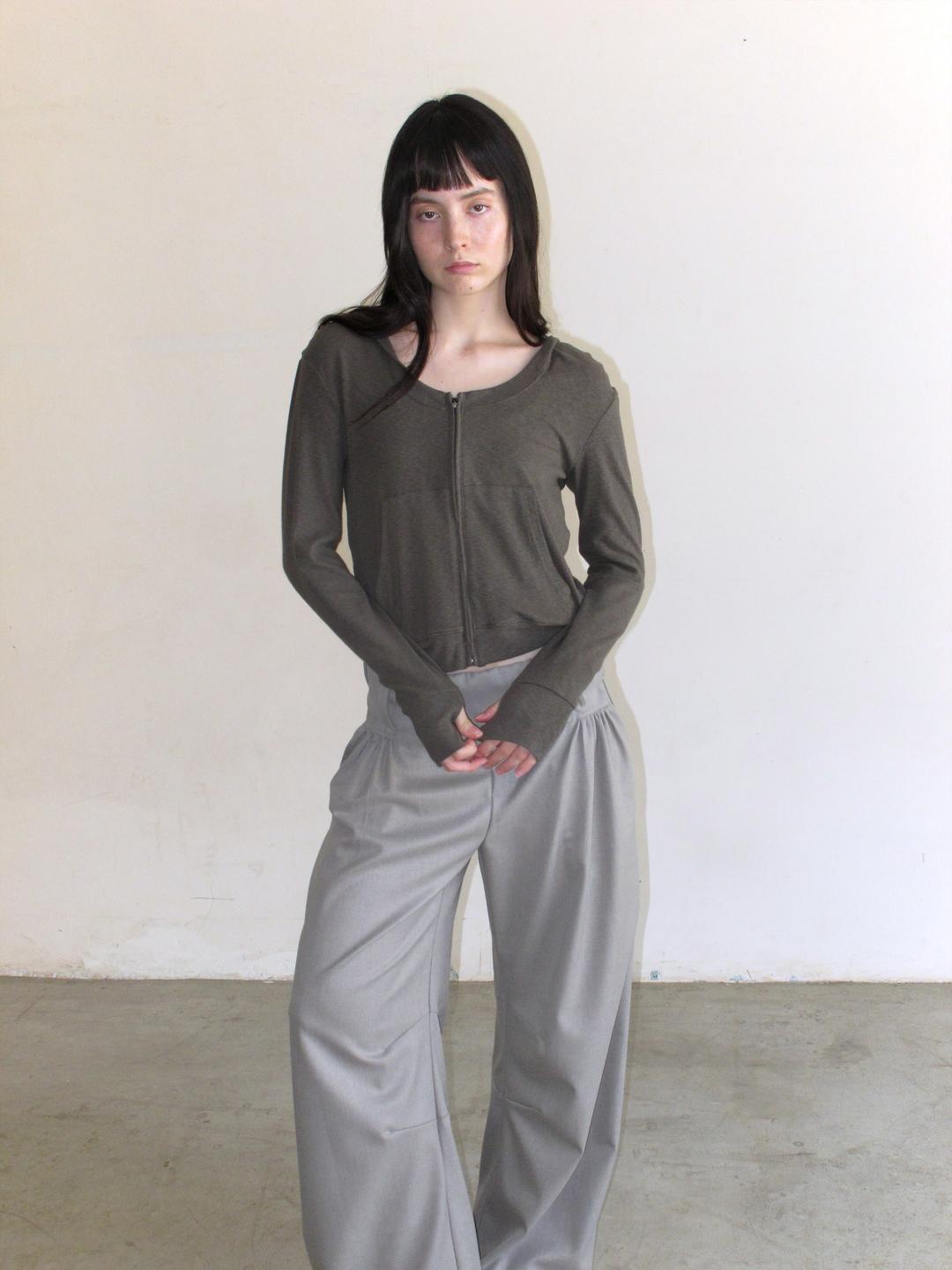 Mito de dar Pleated Short Stretch Sports Zip-up