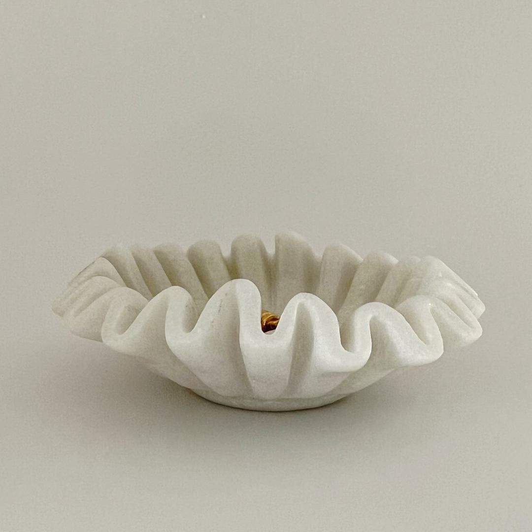 Ripple Bowl Small, White Marble