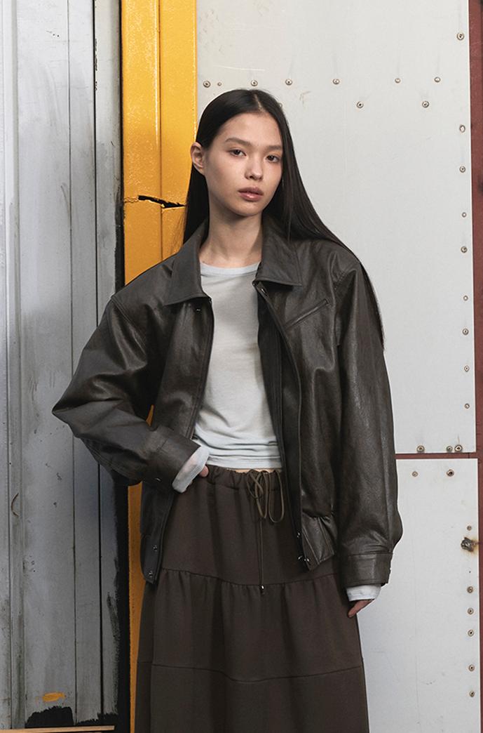 [10/18 예약 배송] [ESSENTIAL] LEATHER PADDED JUMPBER - BROWN