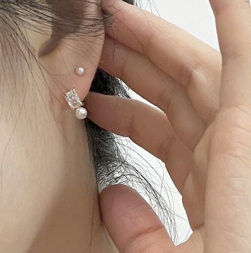 (리뉴얼) 은침 | 미니사각 진주 귀걸이