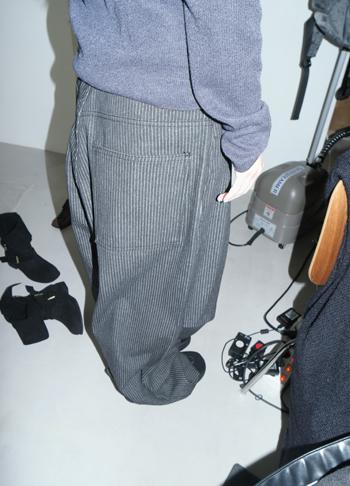 에프터먼데이 stripe wide pintuck pants