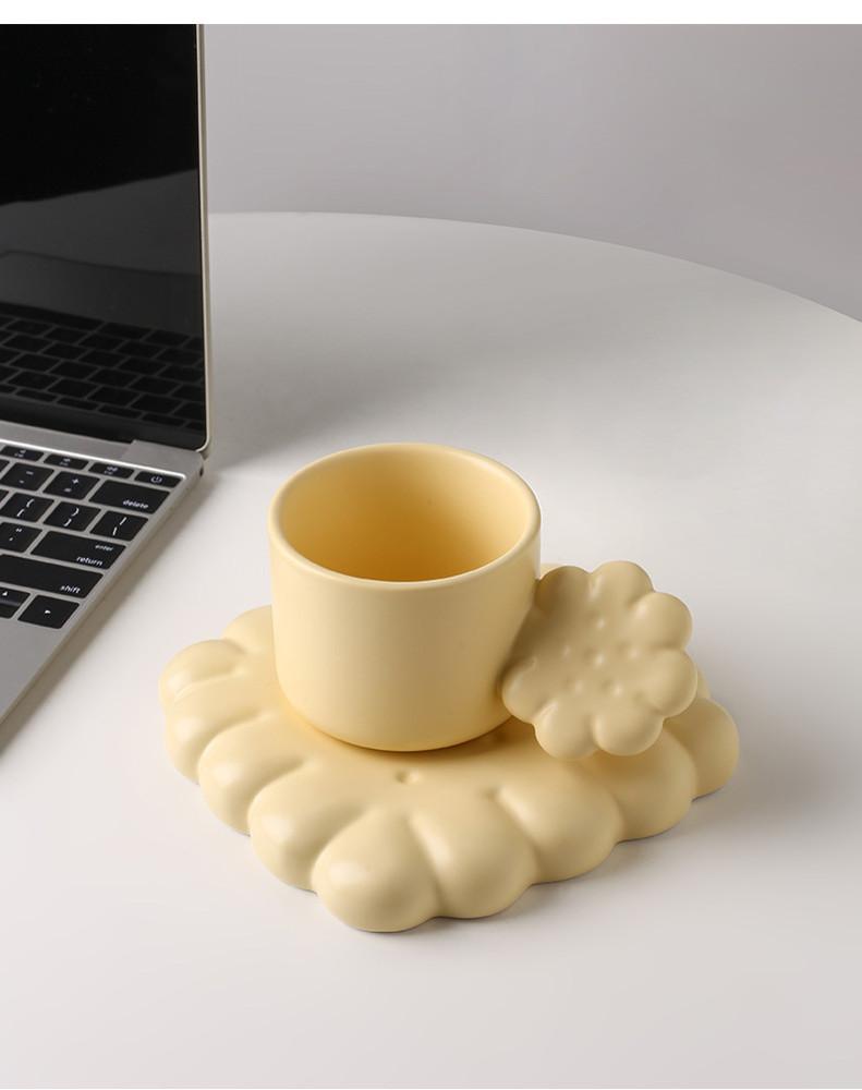 수심 Cookie Mug(3 color) 쿠키 과자 컵 머그 홈카페 도자기 세라믹 커피