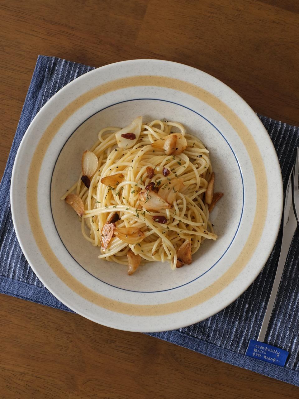 카네수즈 버터링 스프볼