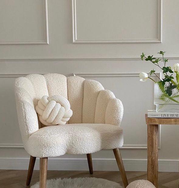 Boucle knotted soft ball cushion - White