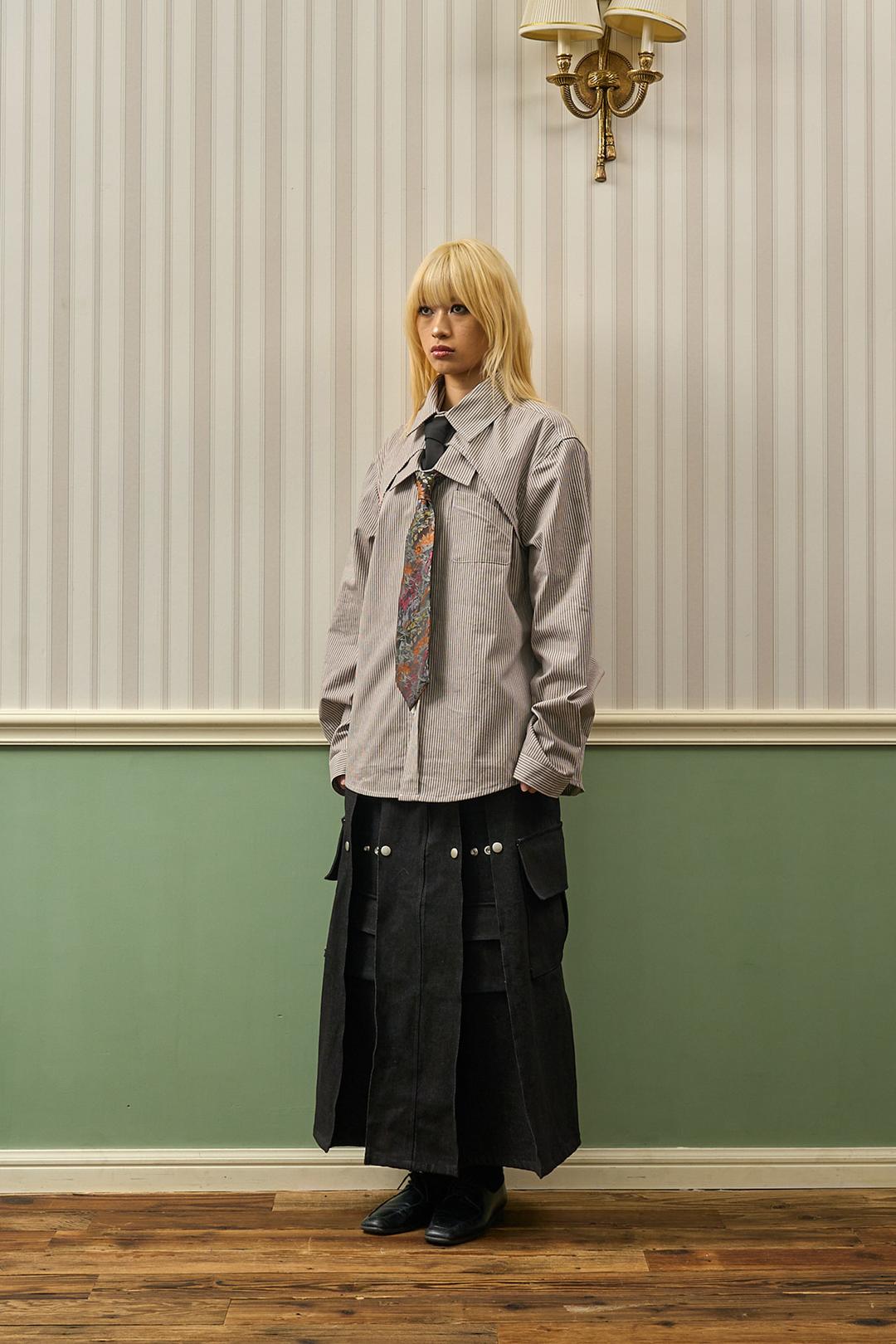 Pleat Hide Pocket Skirt (Black)