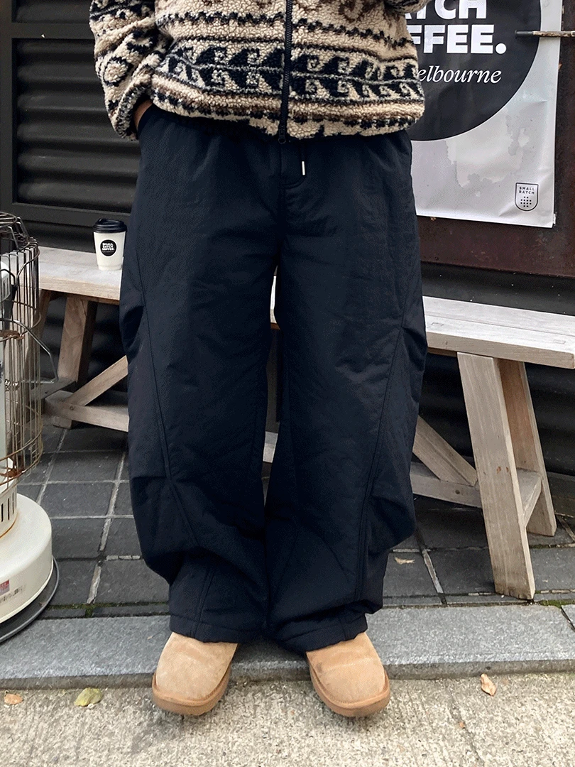 커브드 패딩 팬츠 / 카키 당일발송