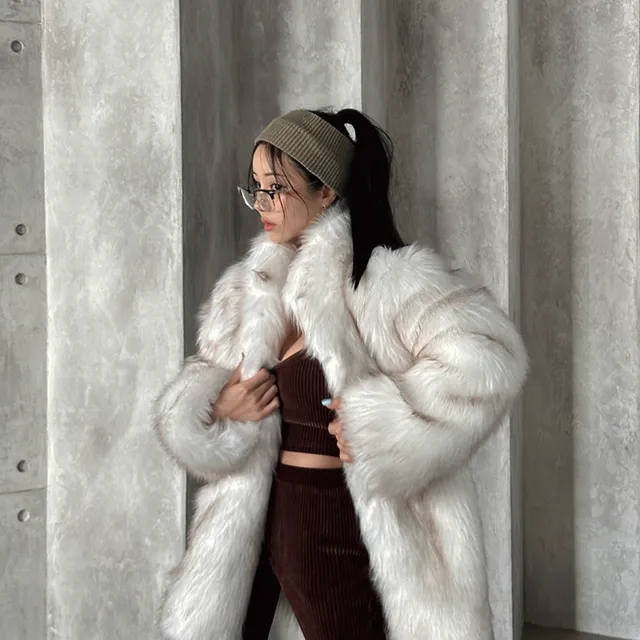 23FW 허니 페이크 퍼 자켓 코트