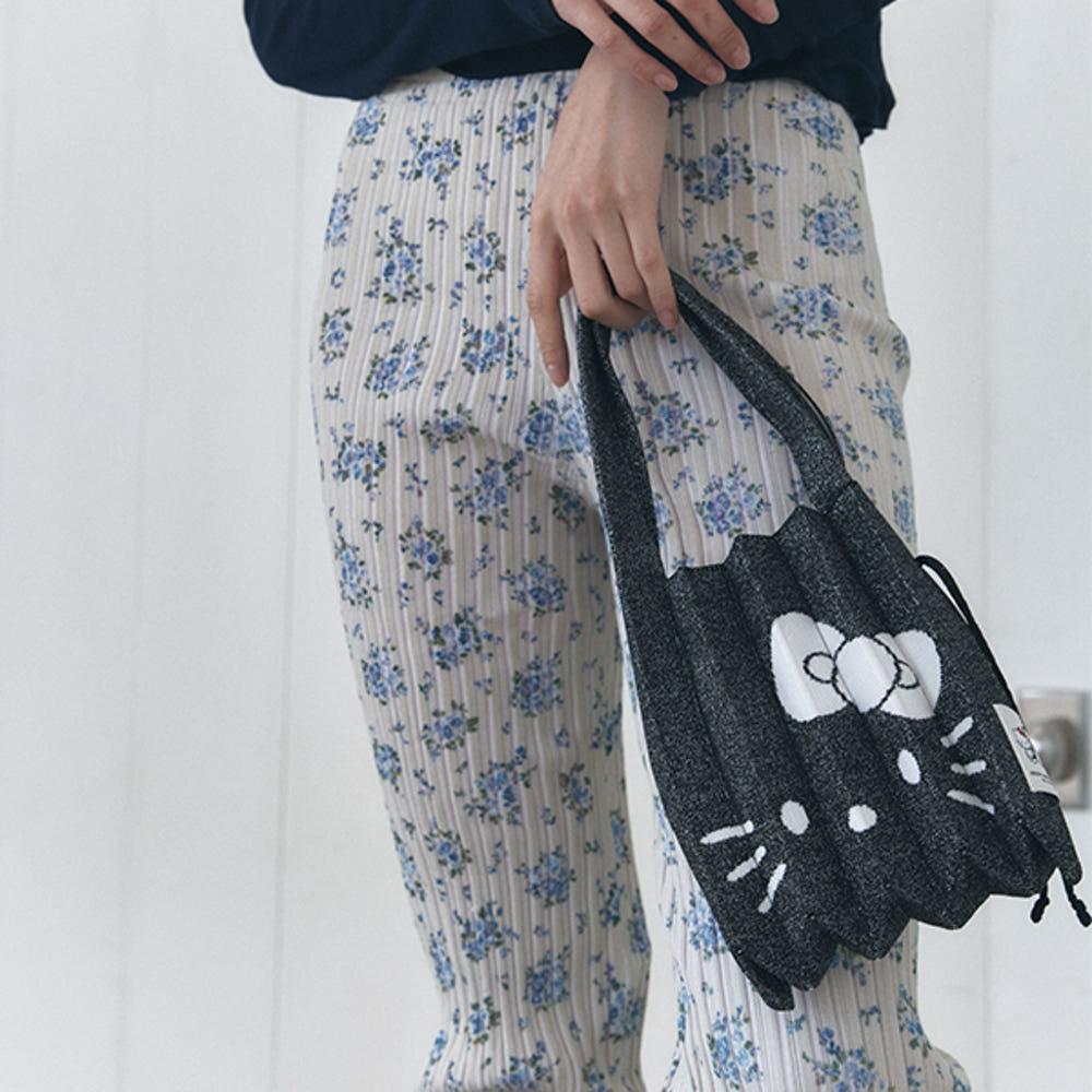 [2/5 예약배송][네이버 단독] 럭키 플리츠 니트 스몰 스태리 헬로키티 팬시 블랙