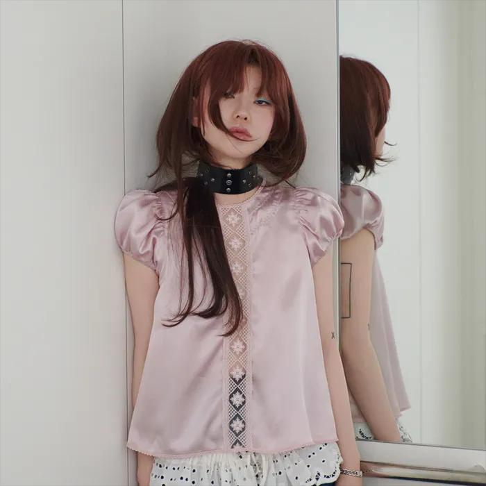2차 예약배송 pink satin lace blouse