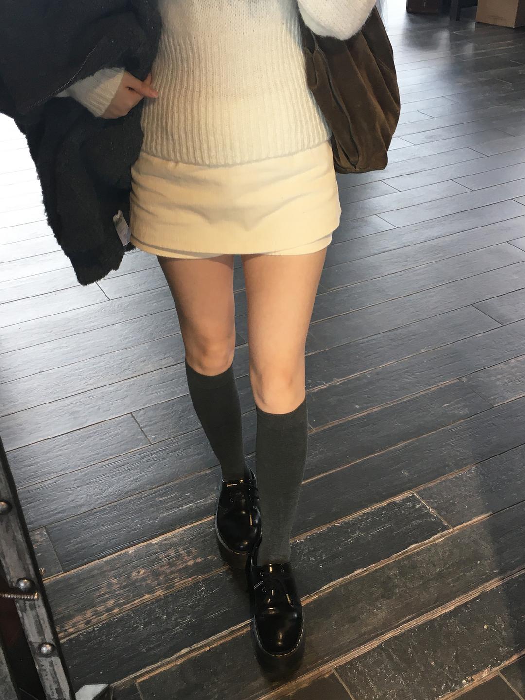 mellow corduroy skirt pants