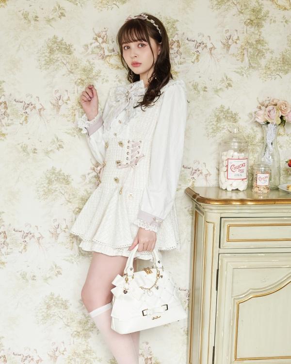 ビジューキルティングハンドバッグ