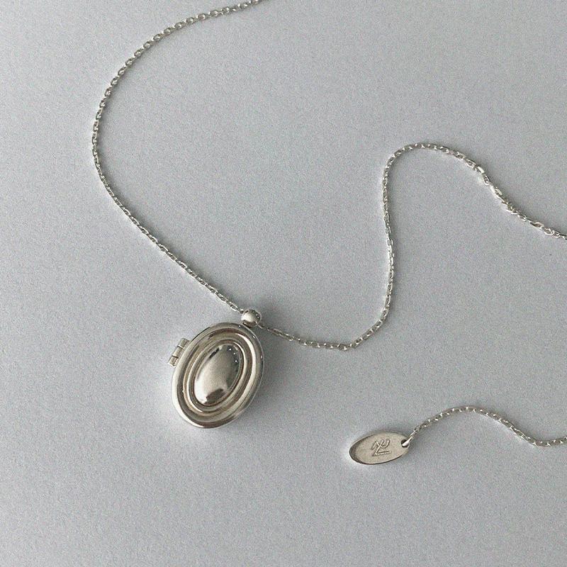 Grnadma's locket necklace