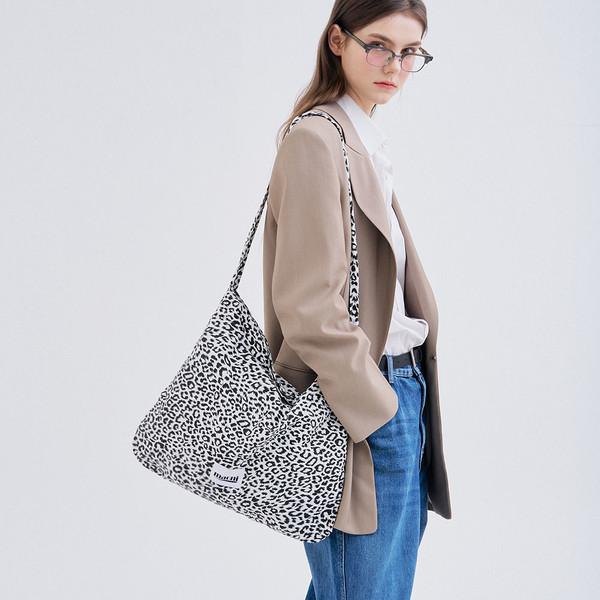 LEOPARD ECO CROSS BAG_BLACK