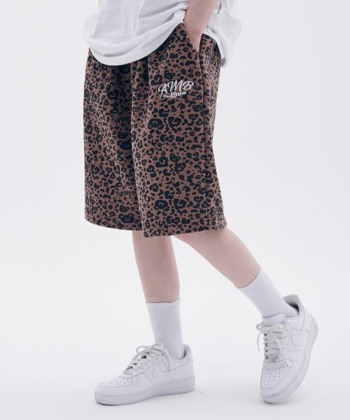 Heart Bear Leopard Pants 버뮤다 원턱 스웨트 숏츠 반바지 ASP801 (브라운)