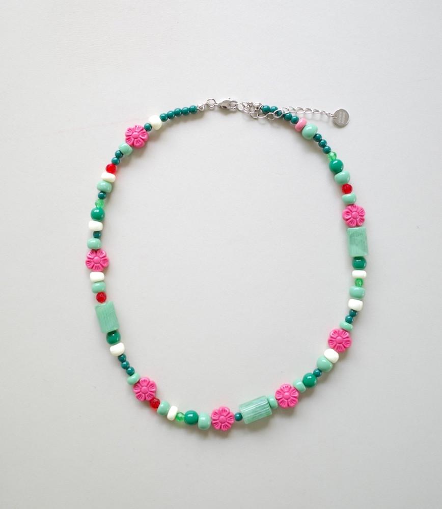 vintage flower garden necklace