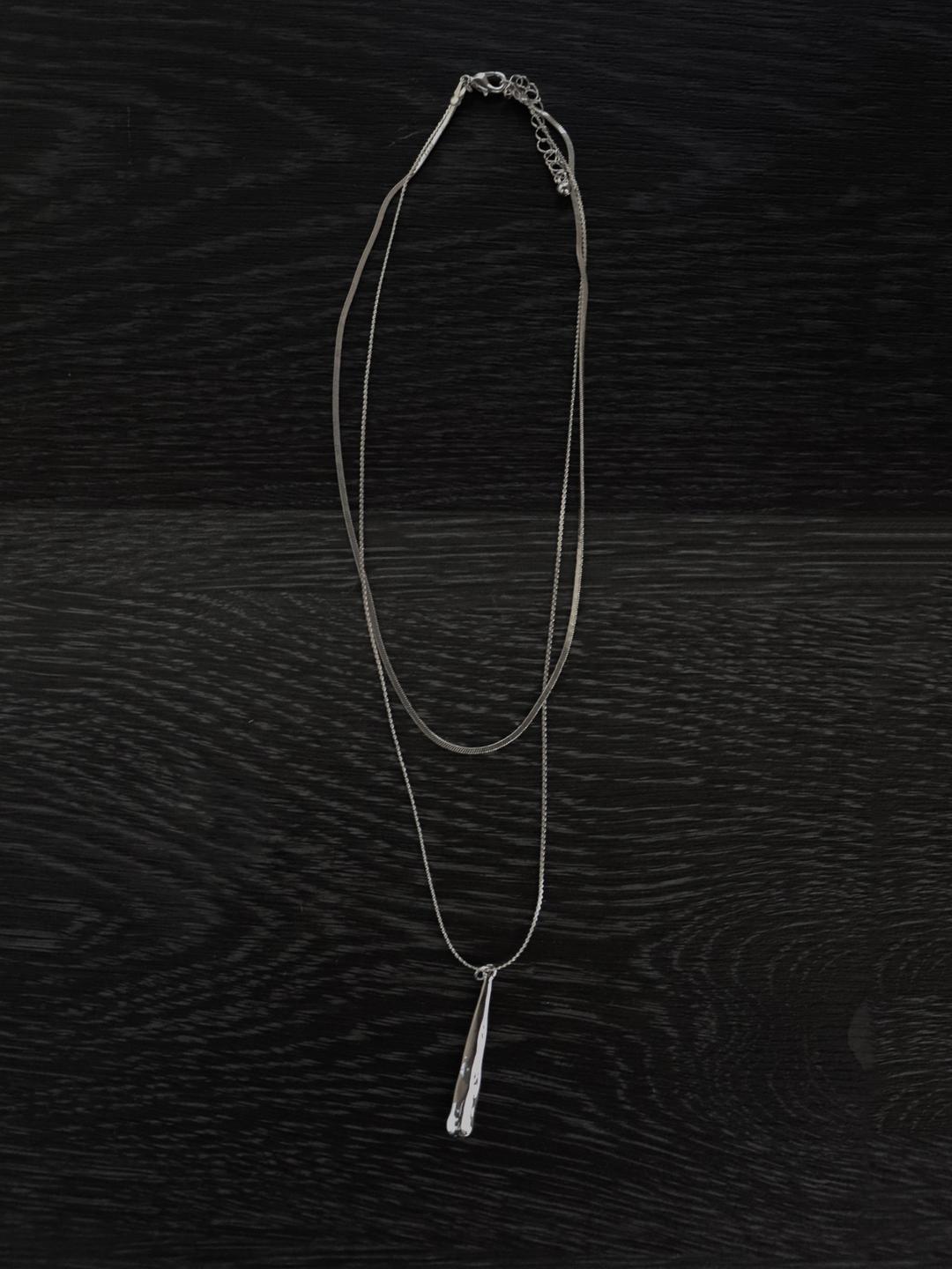VASE NECKLACE (SILVER)