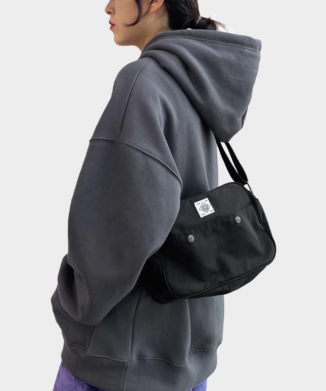 [23AW] 포티 스퀘어 백 3color