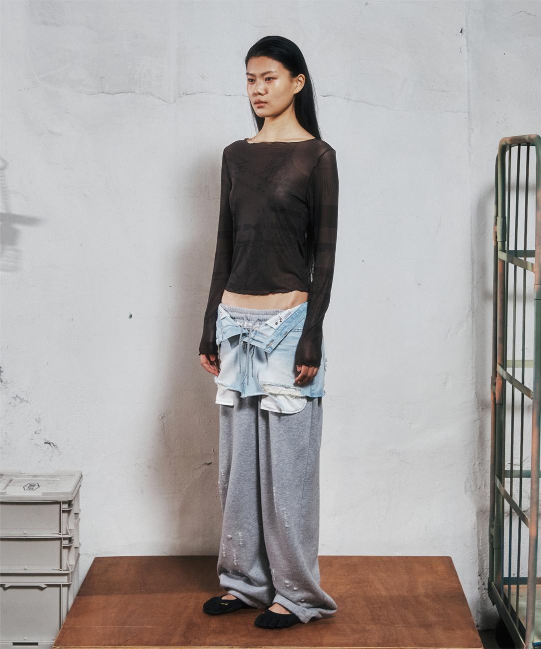 GRAFFITI MESH LS TEE (W) CHARCOAL