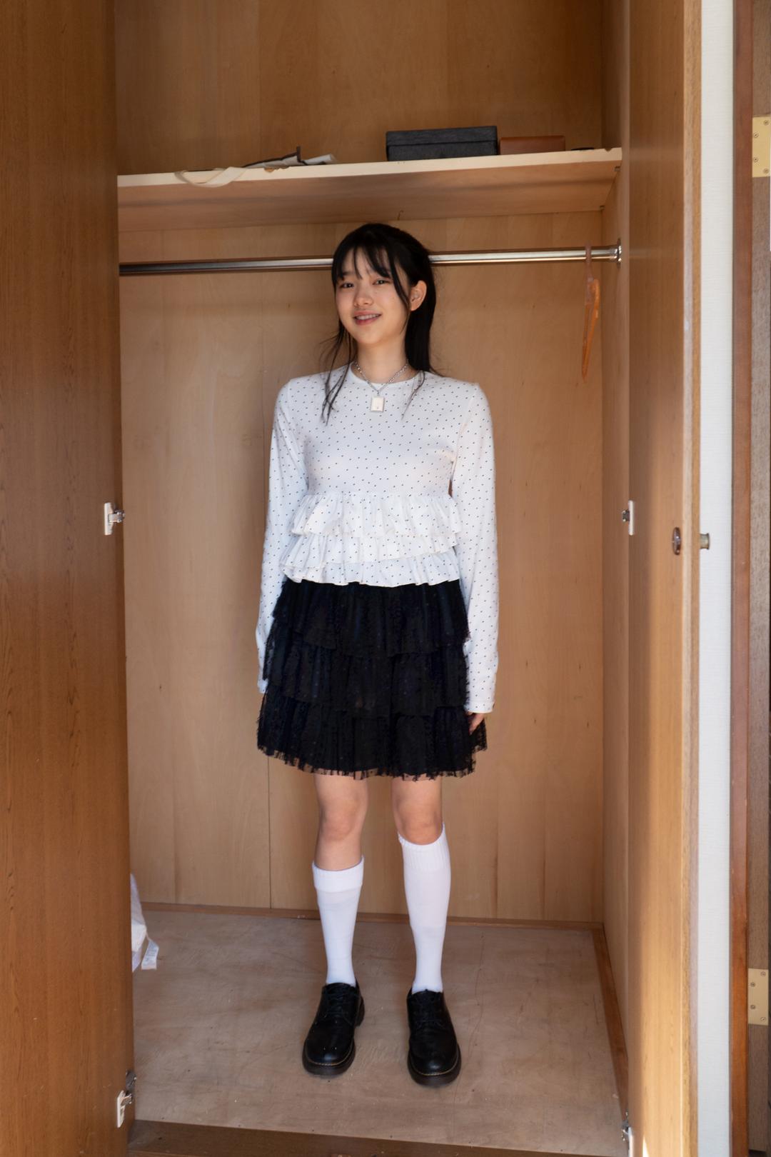 Lace skirt, black