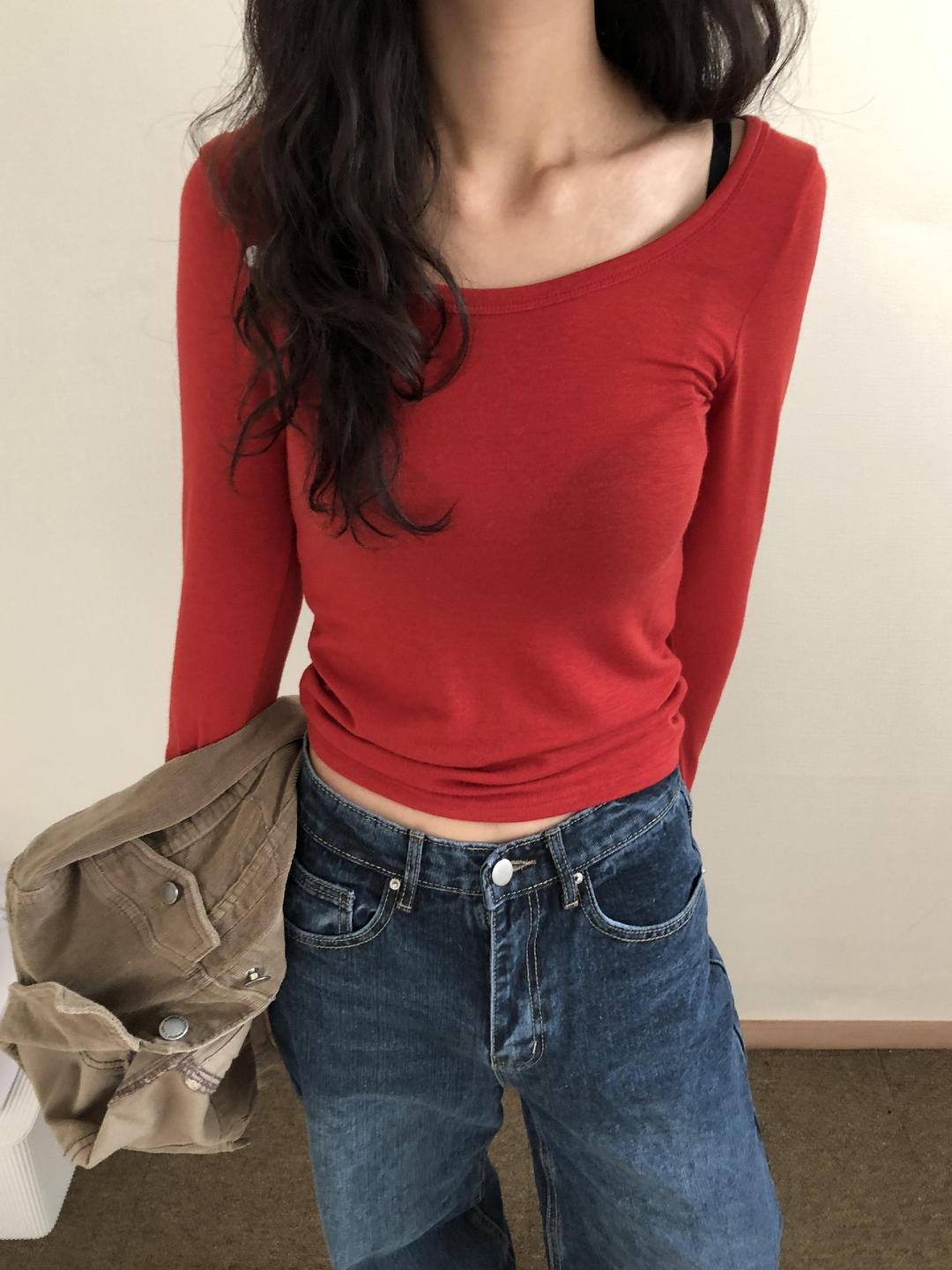 딥플럼 기본 티셔츠 여자 유넥 레드 베이지 아이보리 화이트 블랙 그레이 브라운