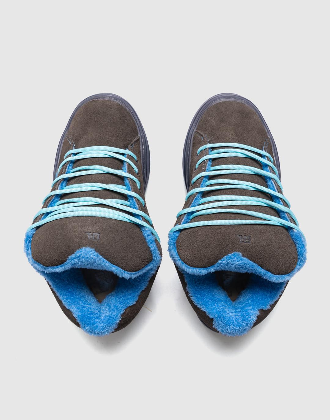 Vamp Skate Shoe (Electric Grey)