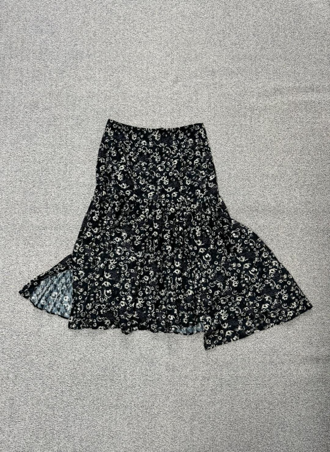 타임 밑단 절개 언발란스 스커트 28인치 | 후루츠패밀리