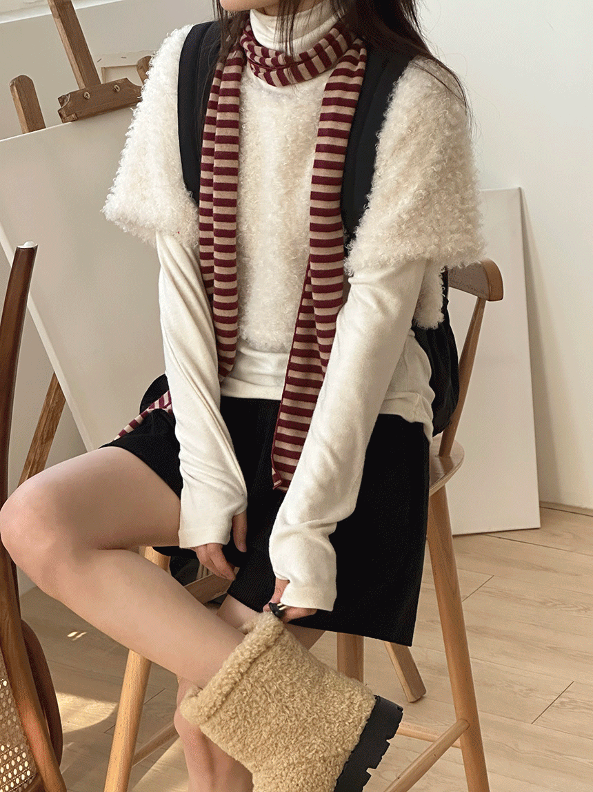 [뽀글이] 글럽 퍼 크롭티셔츠 - tee