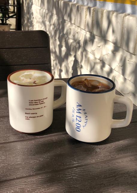line mug cup ( brown,blue 2 type ) 유어이모션 라인머그