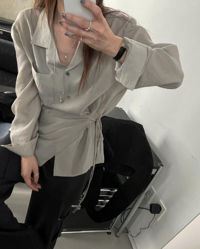 FLOWER 플라워 24FW 살몬 랩 블라우스