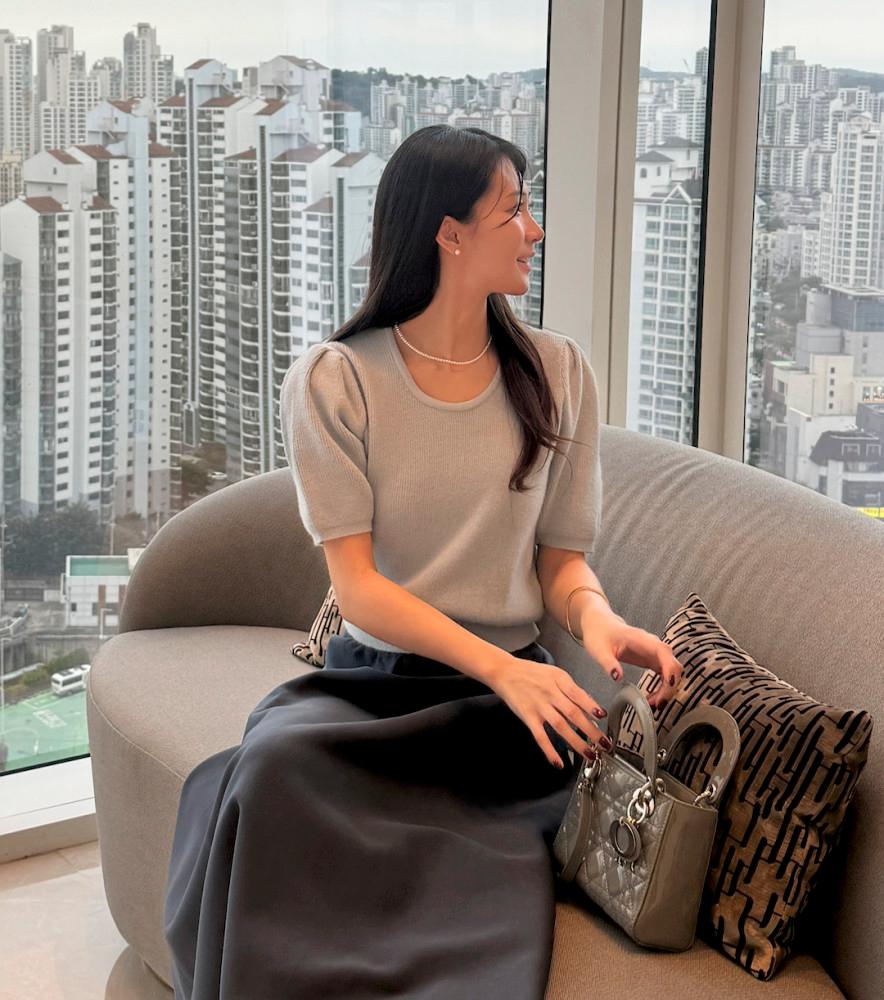 [기획특가] 국내 제작 밍크 퍼프 라운드 니트