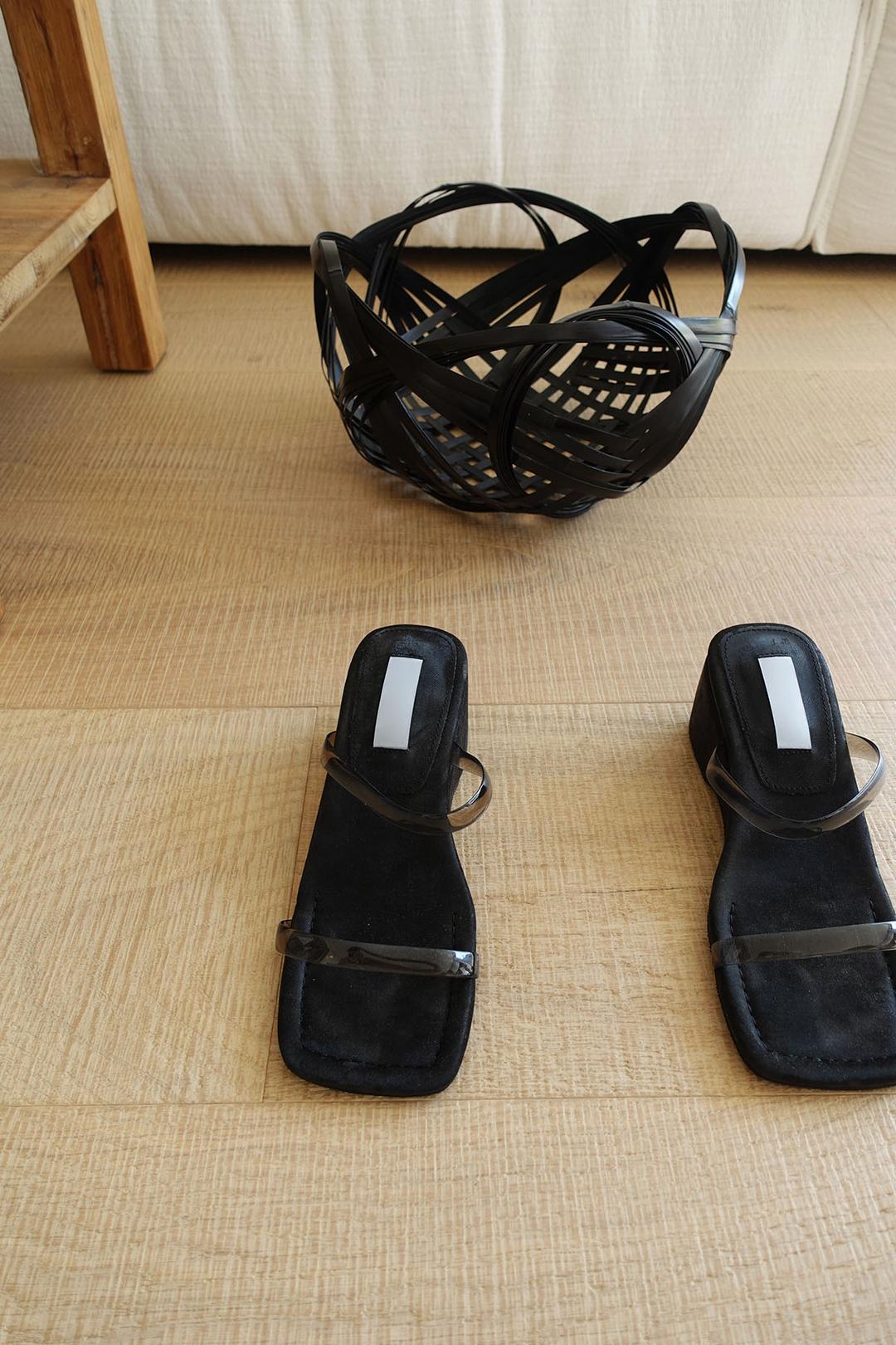 clear wedge heels (in Black)