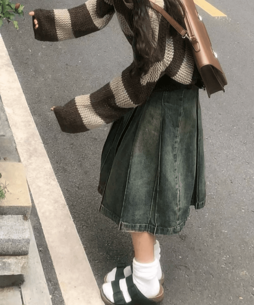 블루하츠 미디 기장 빈티지 워싱 플리츠 데님 스커트