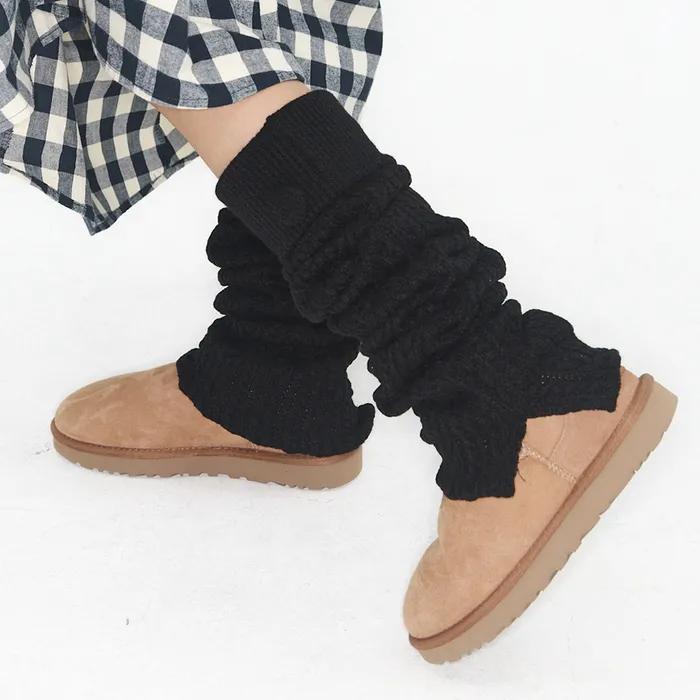 Cozy Button Leg Warmer Black