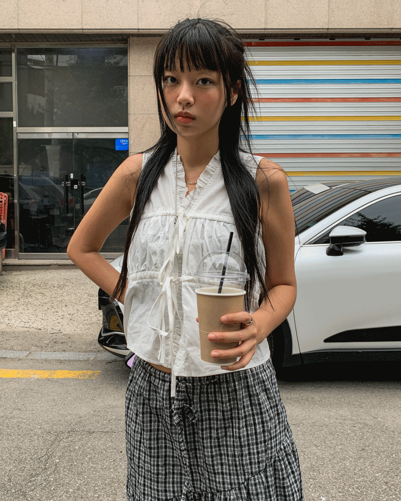 노어슨 FRILL STRAP VEST