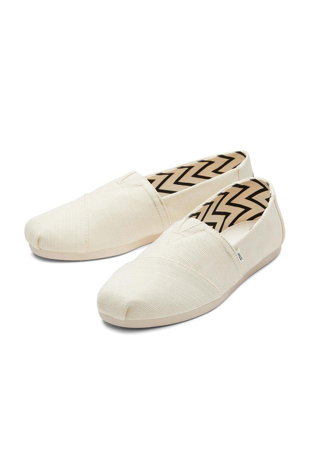 [탐스] 알파가타 슬립온_여성 Natural