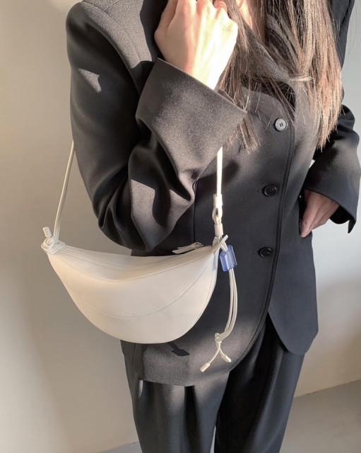 [아카이브앱크] small fling bag (my clean bed)