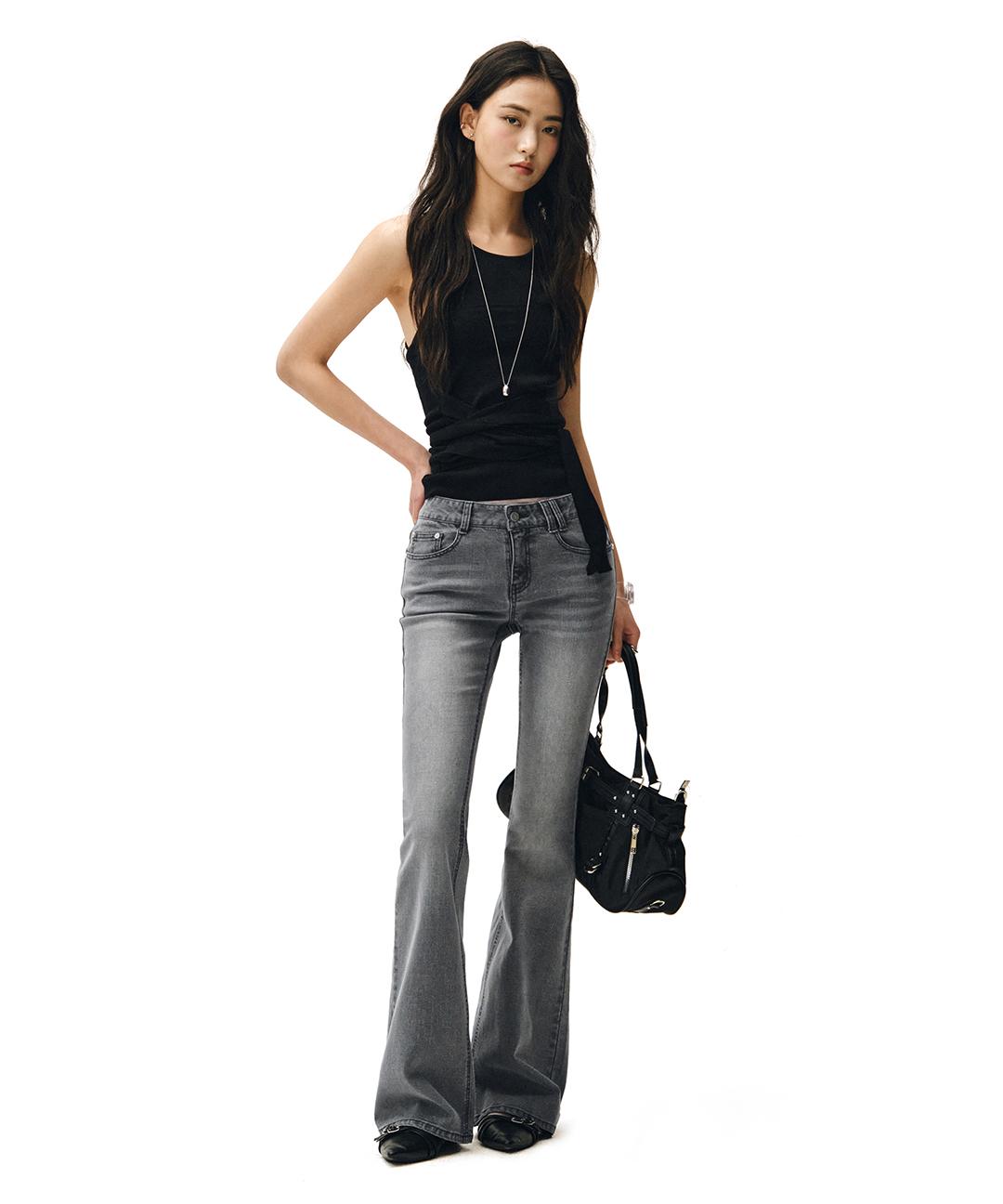 데케트우먼 Signature Slim Low Rise Flared Jeans DCWPT006GRAY