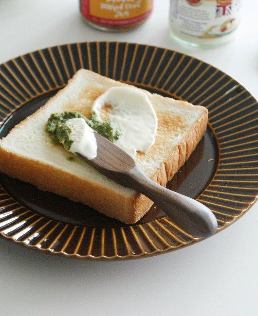 월넛 버터나이프