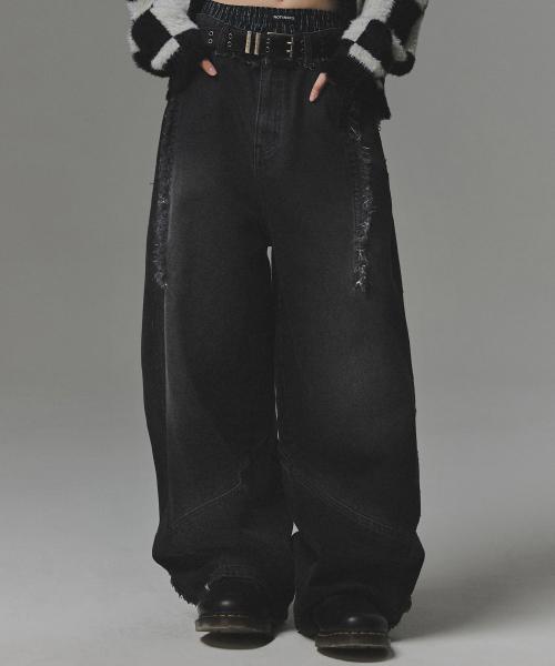 Multi Cut Off Curved Denim Pants - Black