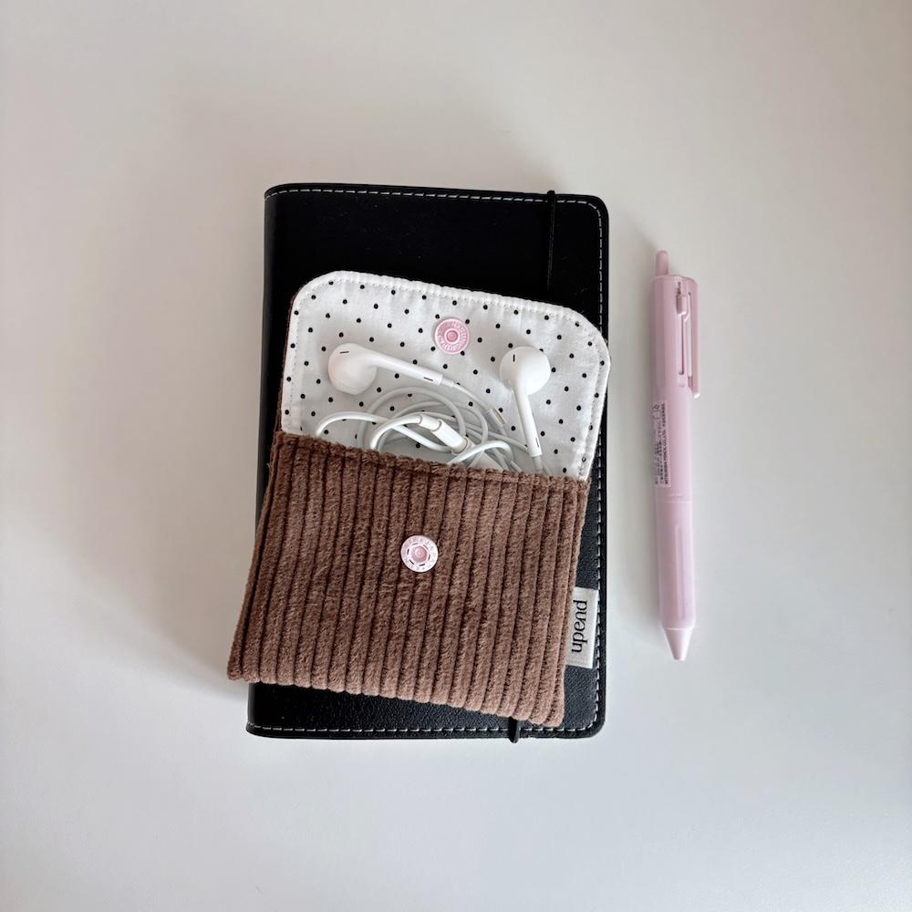어펜드 button wallet_corduroy (brown) 카드지갑