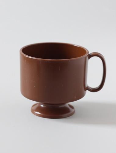 pedestal mug brown