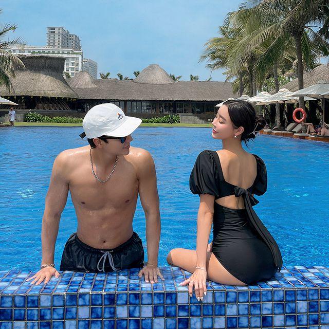 [MADE BY 비바럽] 한나 셔링 모노키니 커플 수영복룩 SW19711F 시밀러 커플룩 체형커버 비키니 모노키니 수영복바지 스윔팬츠 허니문 신혼 휴양지 바캉스 비치웨어