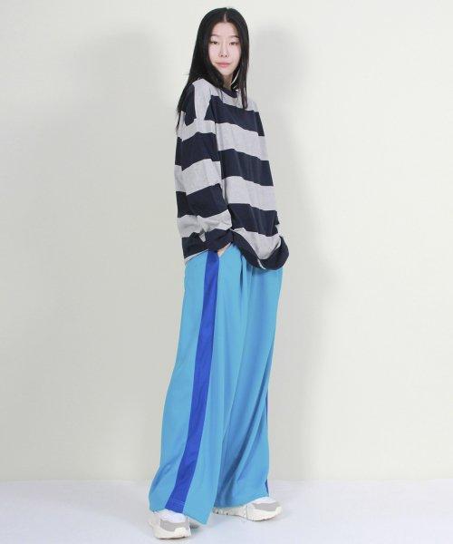리얼 와이드 사이드라인 트랙팬츠 스카이블루