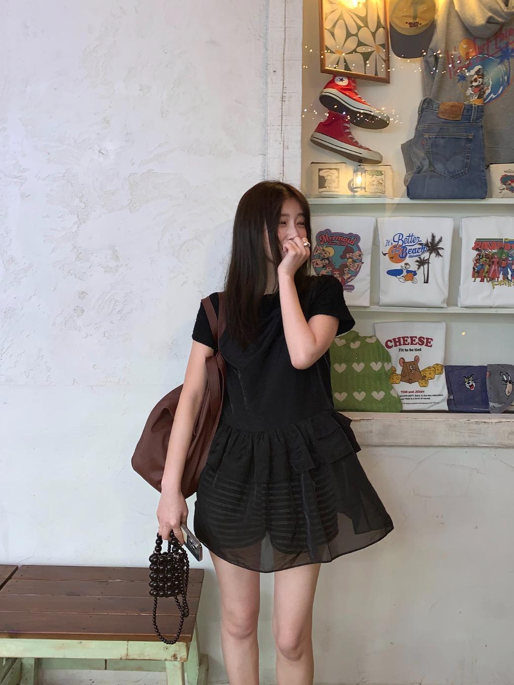 프릴리 DT. Sheer Frill Layered Dress