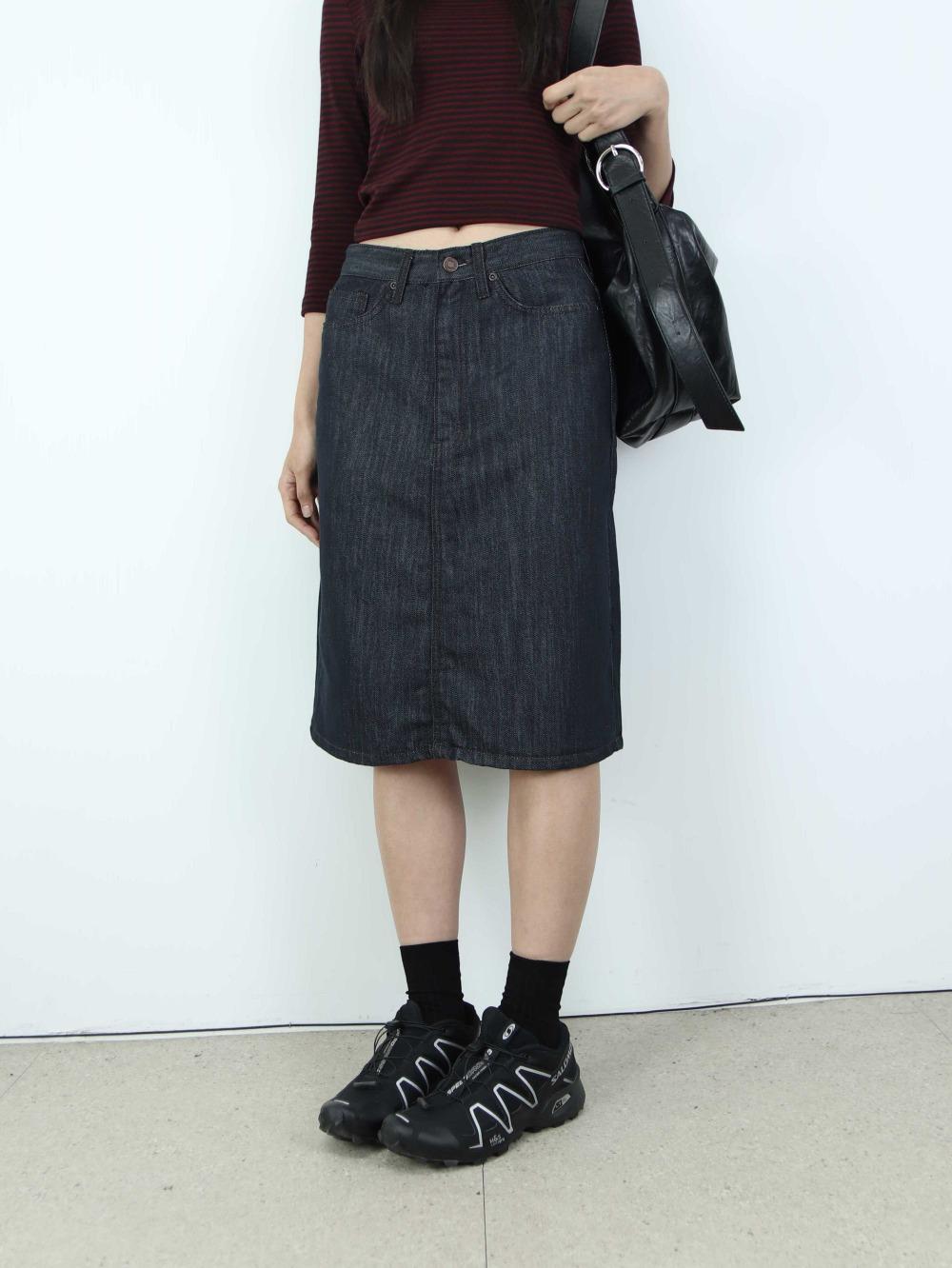 히너 논페이드 딥 데님 스커트