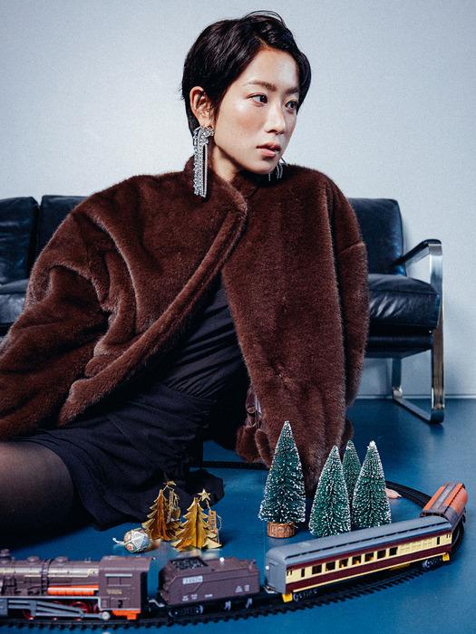 [이아린 PICK]CROPPED FAUX MINK FUR JACKET_BROWN