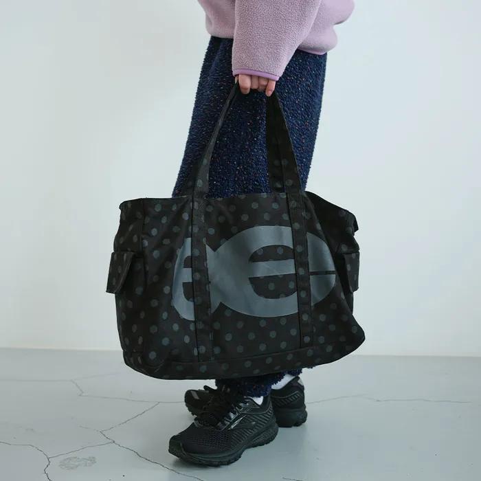 [11/18(목) 예약배송] 스퀘어 숄더 백 (Black)