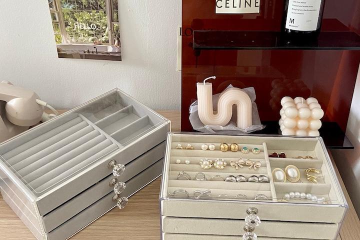 [단독특가] 2colors 클라라 3단 아크릴 벨벳 악세사리 액세서리