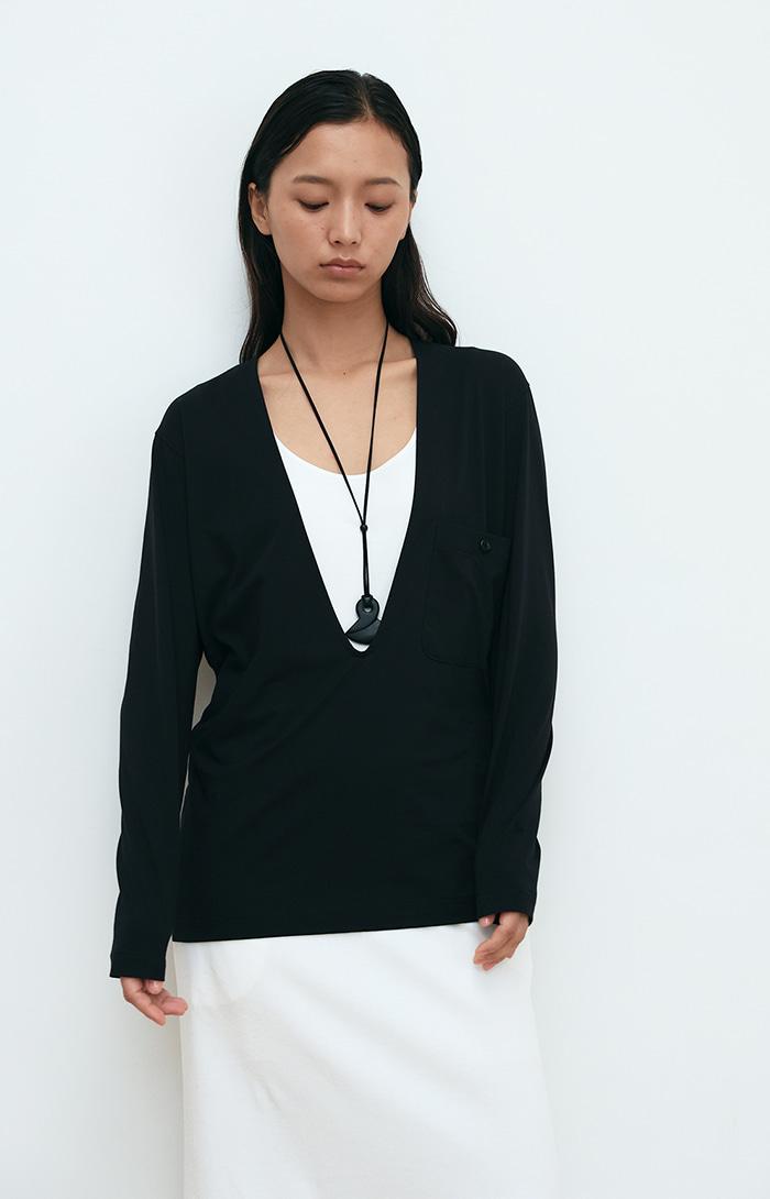 V-neck Long-sleeve T-shirt_Black