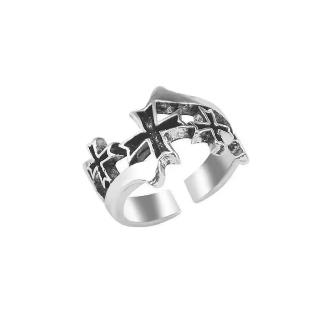 Street Chrome Cross Ring